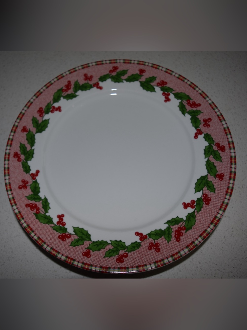 Vintage Essential Home Tartan Ribbon Christmas Dinner Plates (4) 2005 10.75”
